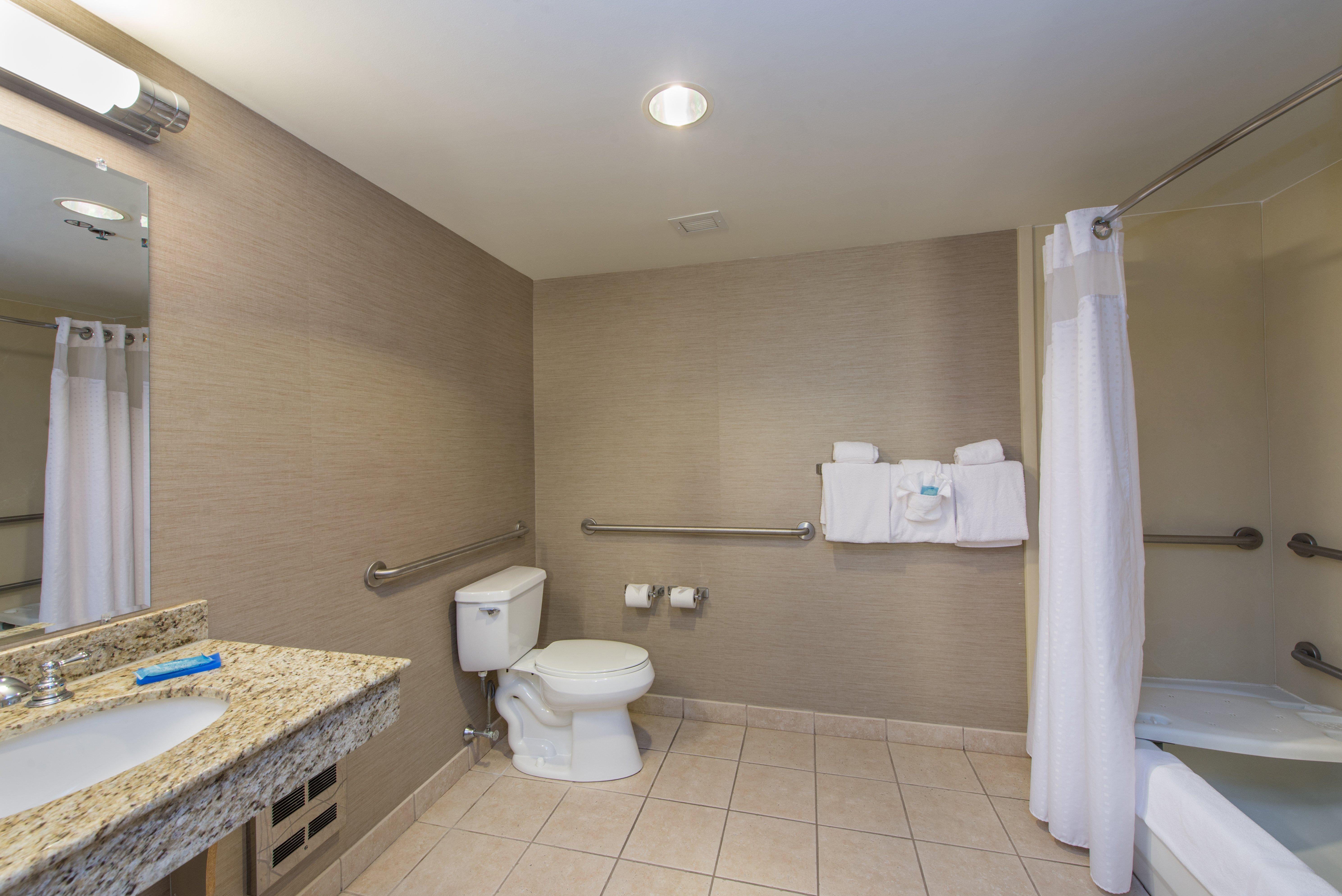 Holiday Inn Express Hotel & Suites Auburn By Ihg Exterior foto