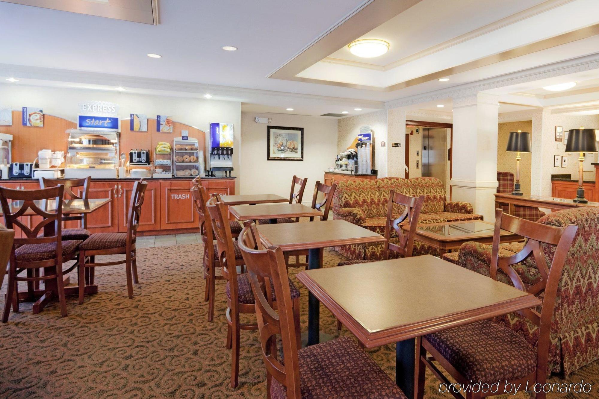 Holiday Inn Express Hotel & Suites Auburn By Ihg Restaurante foto