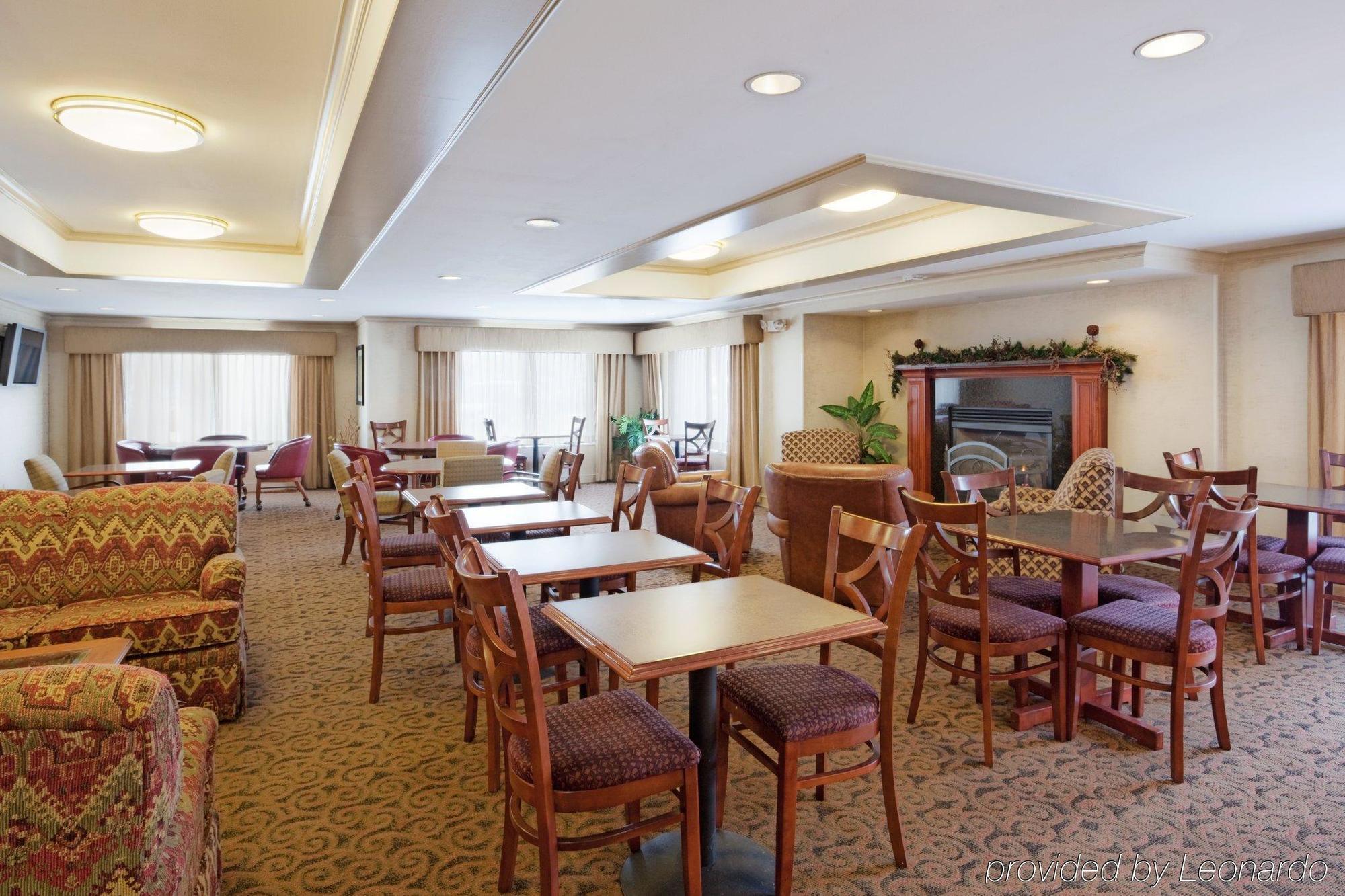 Holiday Inn Express Hotel & Suites Auburn By Ihg Restaurante foto