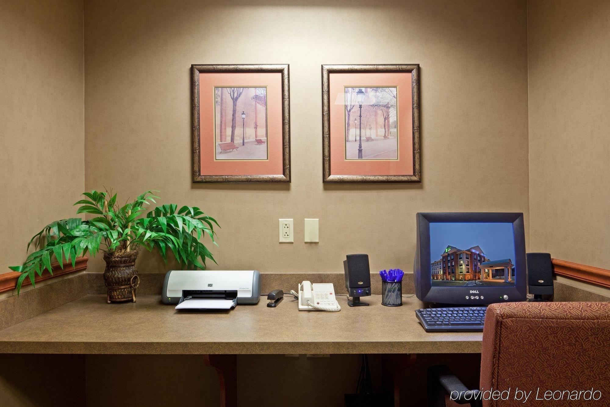 Holiday Inn Express Hotel & Suites Auburn By Ihg Facilidades foto