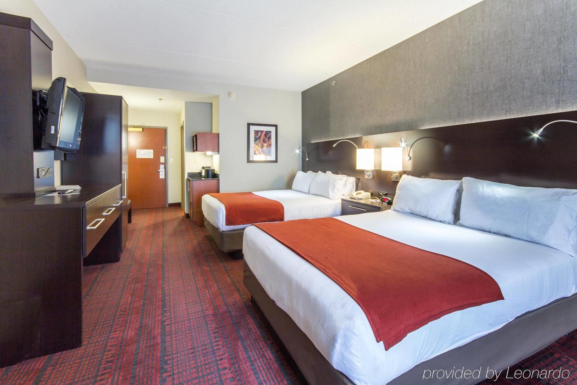 Holiday Inn Express Hotel & Suites Auburn By Ihg Exterior foto